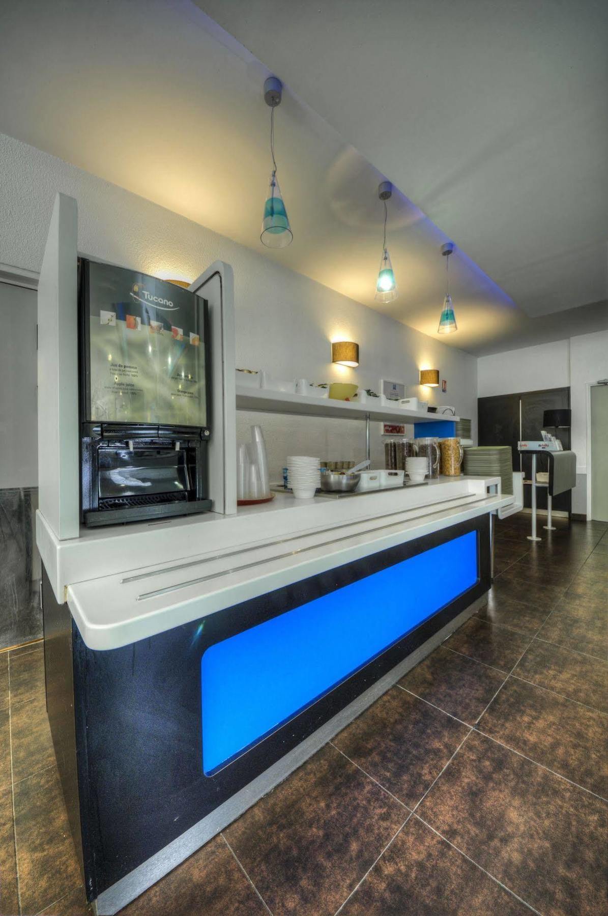 Ibis Budget Paris Porte De Montmartre 2*